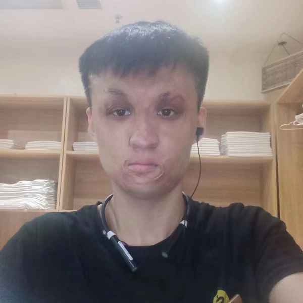 山东26岁单身帅哥真诚找对象-新乡征婚相亲网