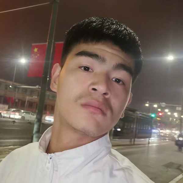 山西22岁单身帅哥真诚找对象-新乡征婚相亲网