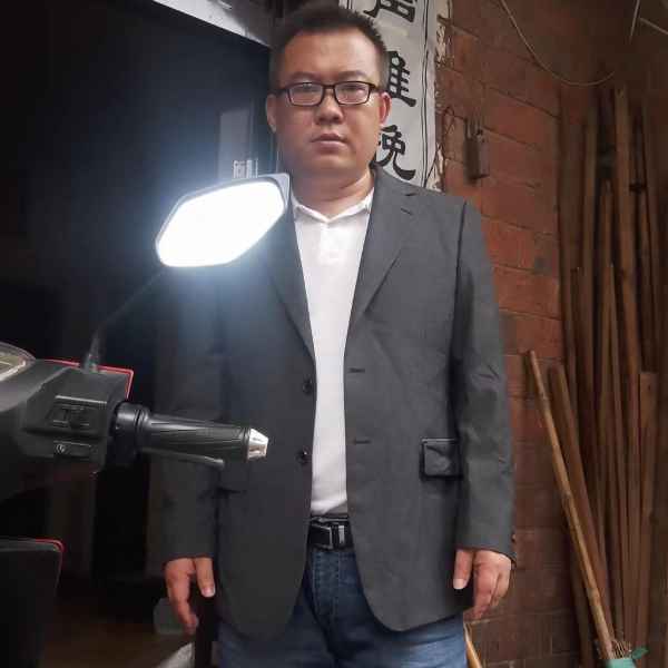 江西39岁单身帅哥真诚找对象-新乡征婚相亲网