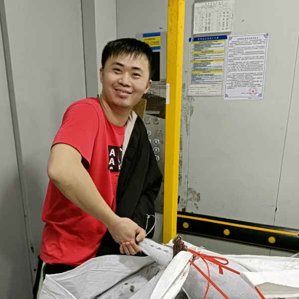 福建30岁单身帅哥真诚找对象-新乡征婚相亲网