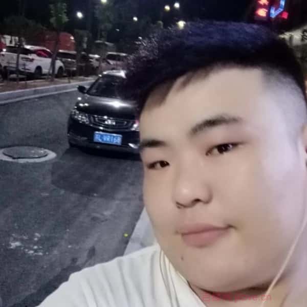 江西27岁单身帅哥真诚找对象-新乡征婚相亲网