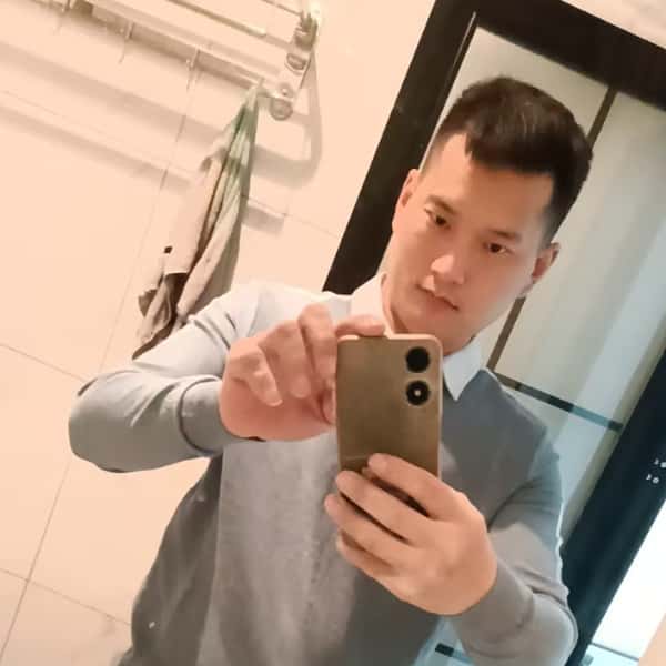 河南31岁单身帅哥真诚找对象-新乡征婚相亲网