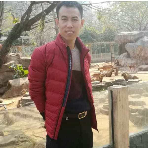 42岁岁浙江单身帅哥 - 新乡吉缘网