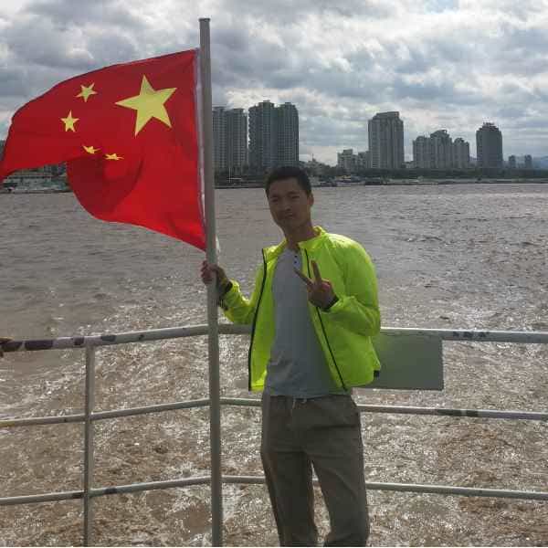 31岁岁浙江单身帅哥 - 新乡吉缘网