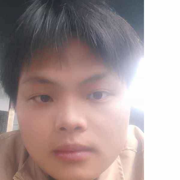 22岁岁河南单身帅哥 - 新乡吉缘网