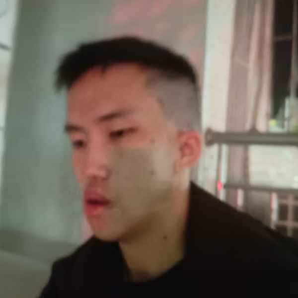 24岁岁广东单身帅哥 - 新乡吉缘网