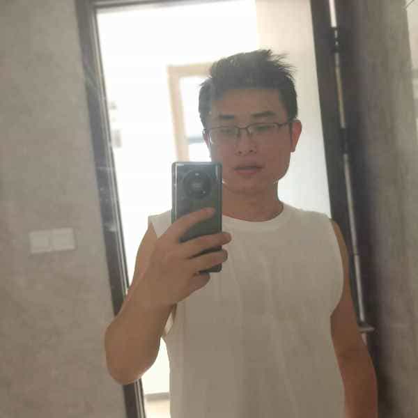 39岁岁广东单身帅哥 - 新乡吉缘网