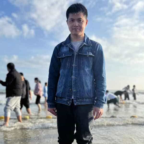 38岁岁广东单身帅哥 - 新乡吉缘网