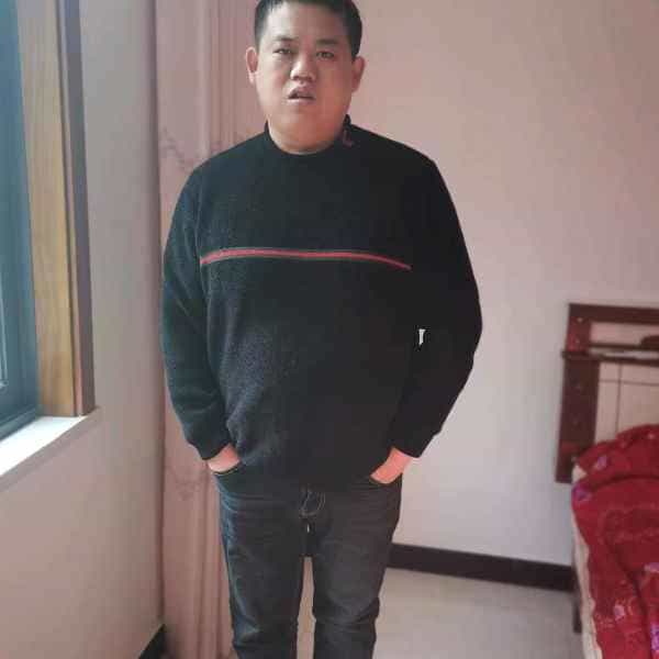 33岁岁重庆单身帅哥 - 新乡吉缘网